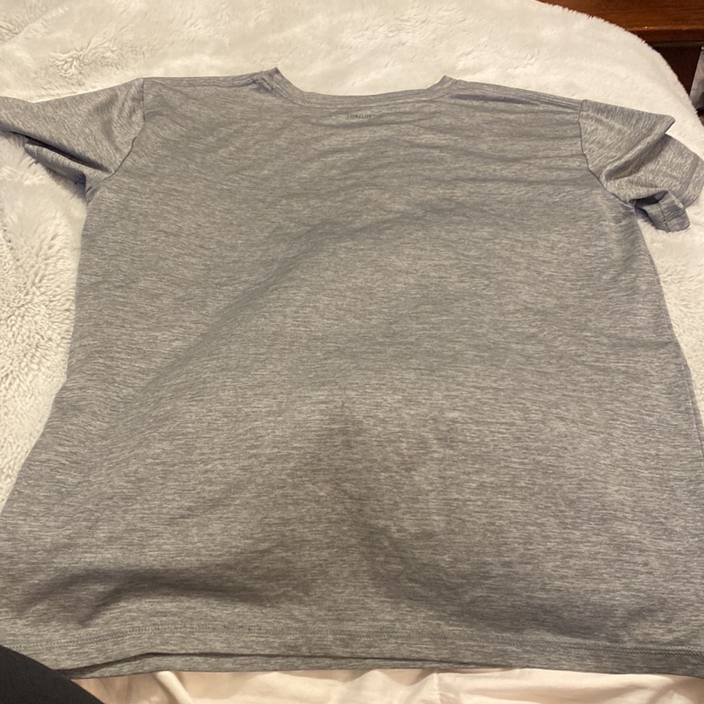 Boys Adidas T-shirt - Picture 4 of 6